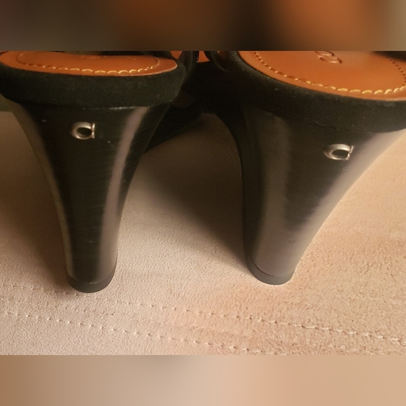 💫🎉 HP Coach: Odessa Wedge Rivets Sandals NWOT - Picture 3 of 8